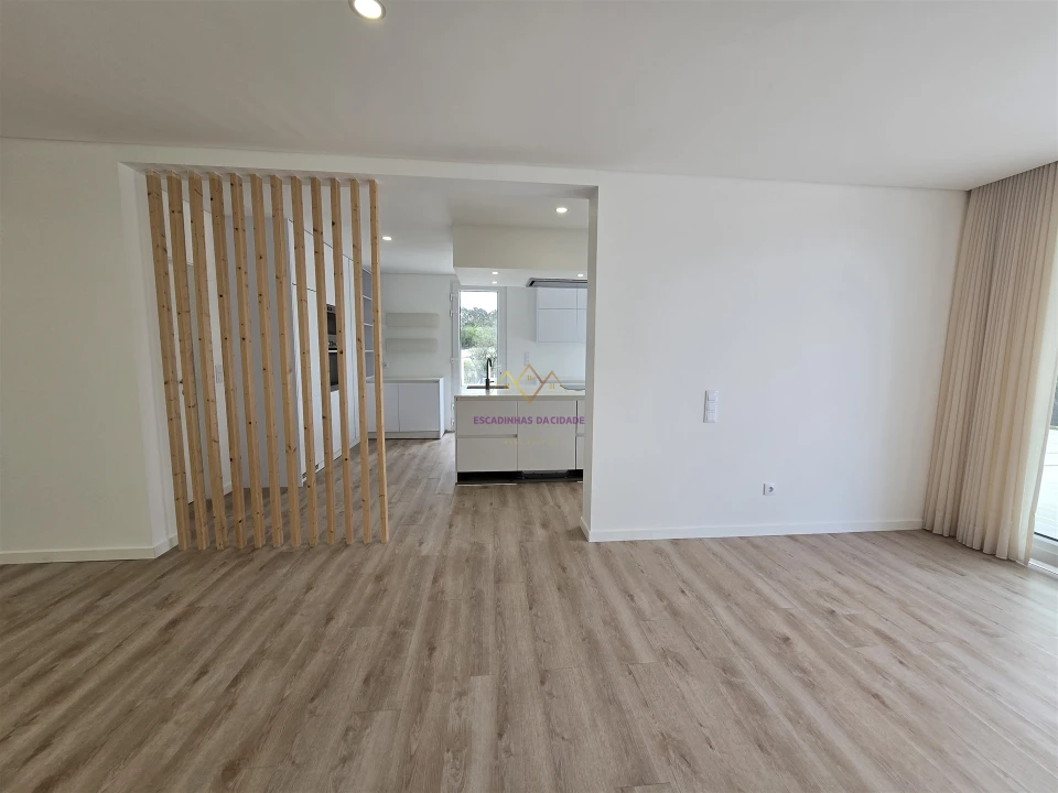 Moradia T3 para Venda em Vau Foto 16