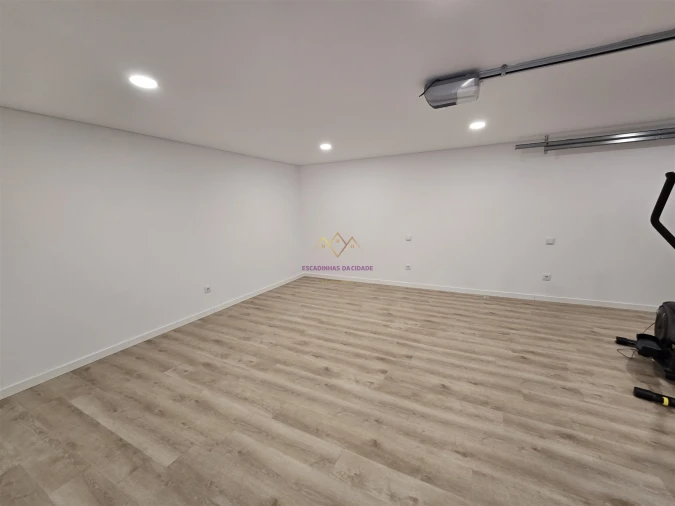 Moradia T3 para Venda em Vau Foto 43