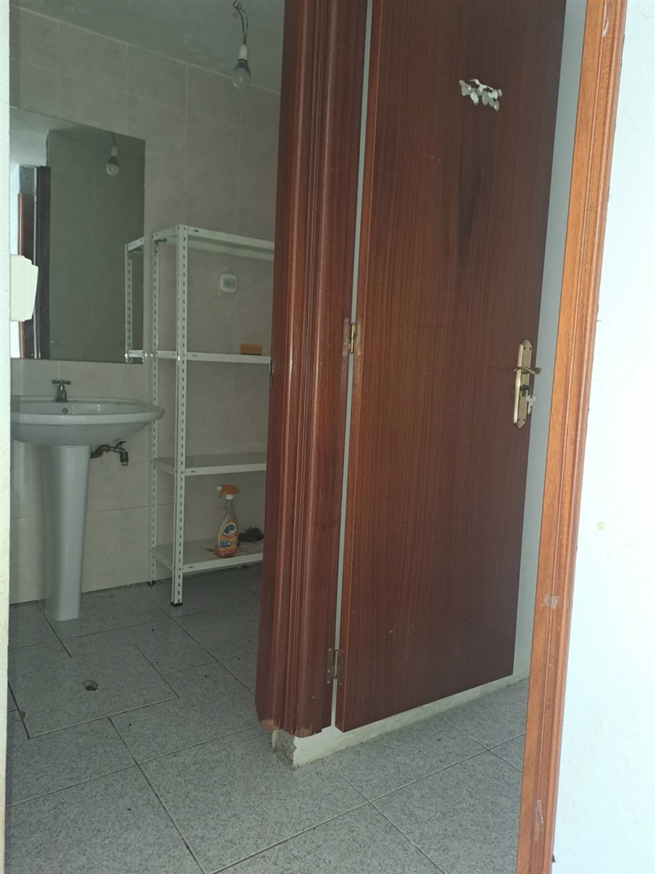 Loja para Arrendamento em Miranda do Douro Foto 11