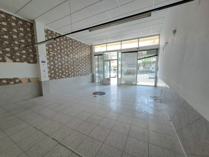 Loja para Arrendamento em Miranda do Douro Foto 10