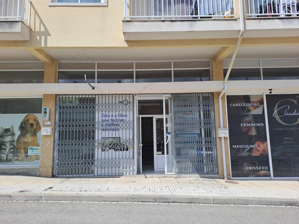 Loja para Arrendamento em Miranda do Douro Foto 3