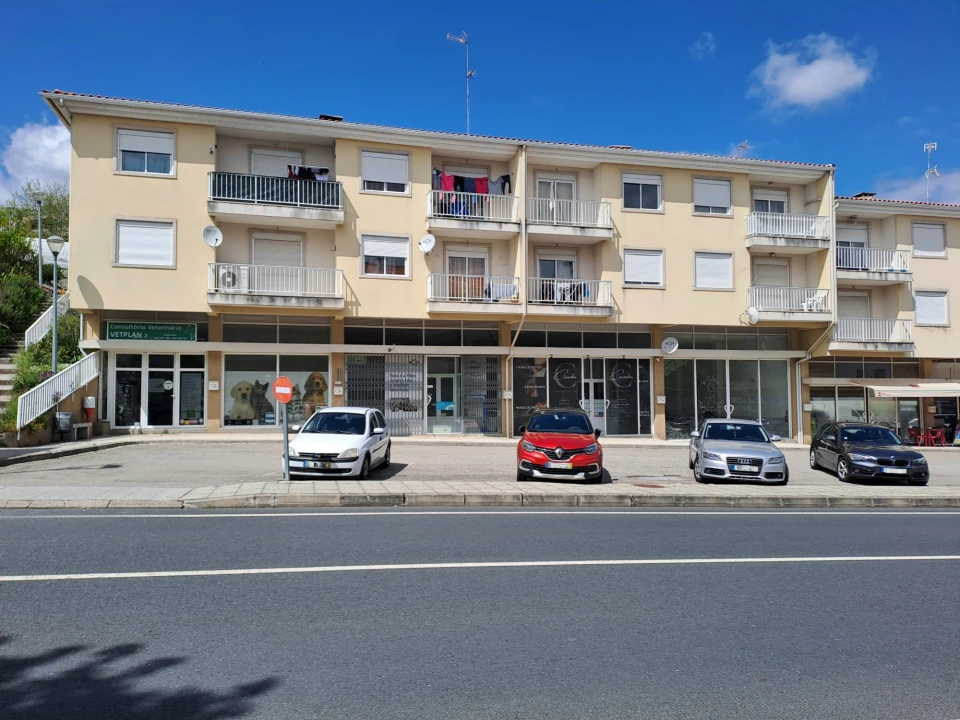 Loja para Arrendamento em Miranda do Douro Foto 17