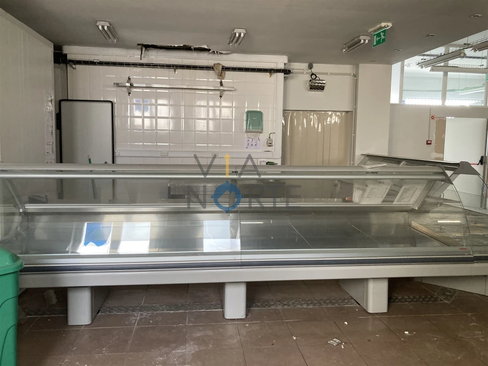 Loja para Venda em Macedo de Cavaleiros Foto 12