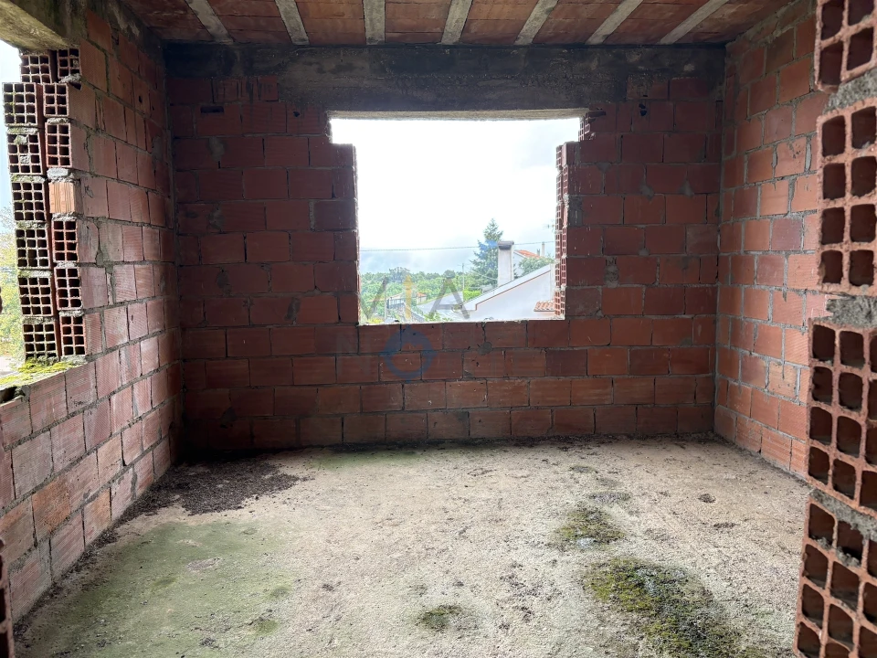 Moradia T0 para Venda em Castro Vicente Foto 20