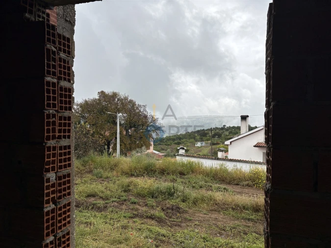 Moradia T0 para Venda em Castro Vicente Foto 16