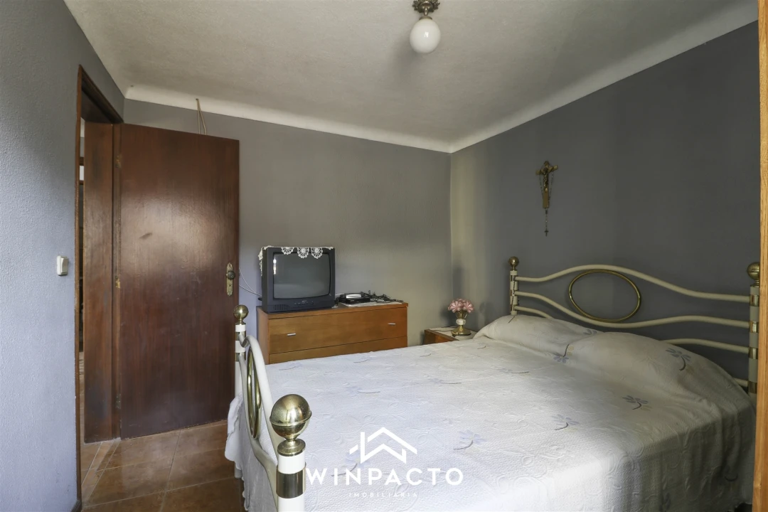 Moradia T2 para Venda em Santiago de Cassurrães e Póvoa de Cervães Foto 20