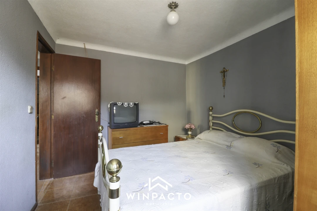 Moradia T2 para Venda em Santiago de Cassurrães e Póvoa de Cervães Foto 21