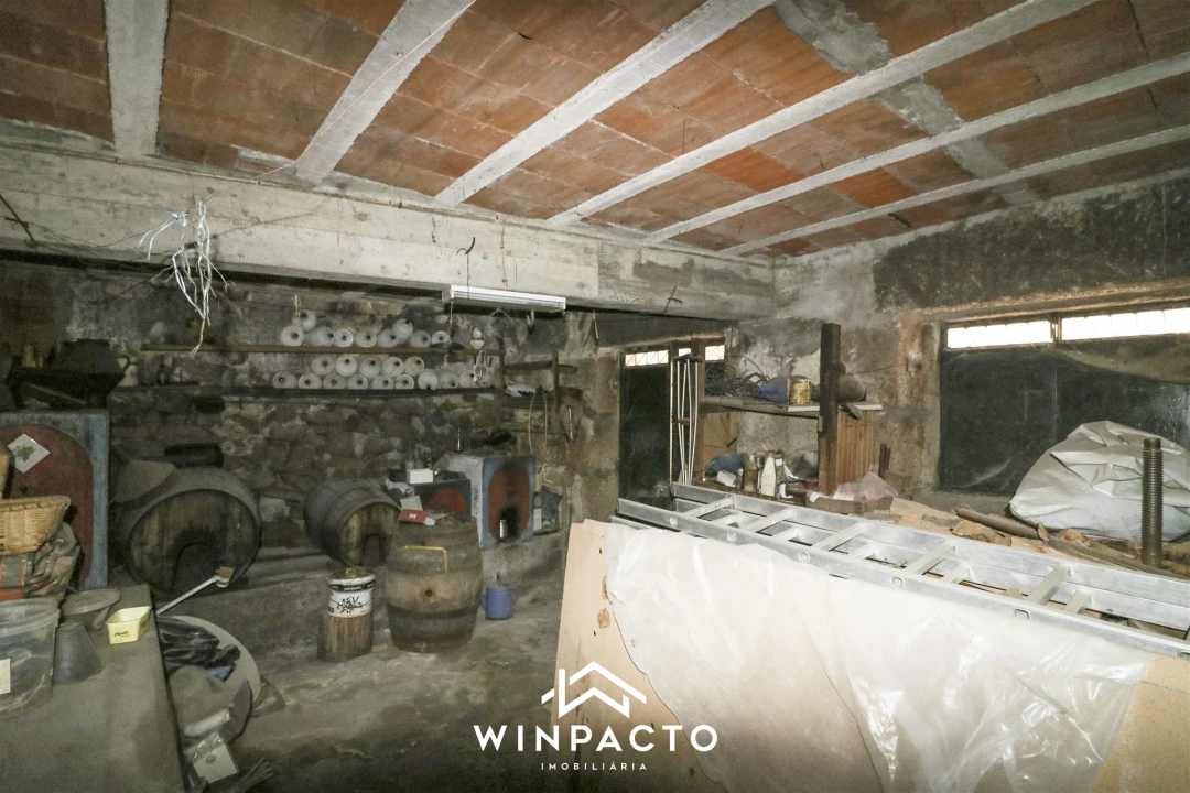 Moradia T2 para Venda em Santiago de Cassurrães e Póvoa de Cervães Foto 31