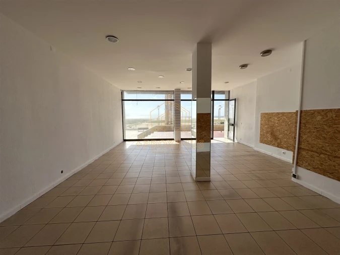 Loja para Venda em Buarcos Foto 4