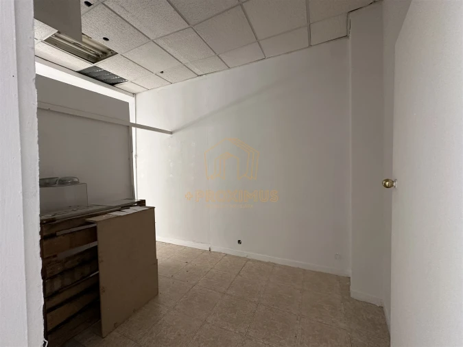 Loja para Venda em Buarcos Foto 15