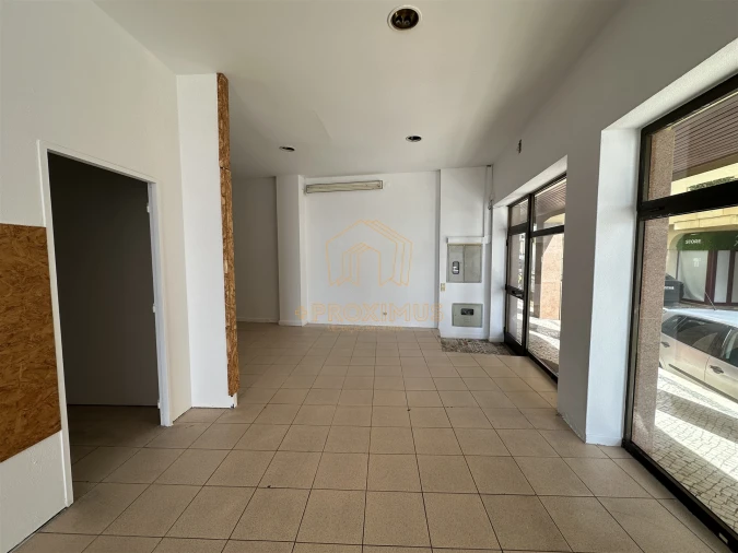 Loja para Venda em Buarcos Foto 8