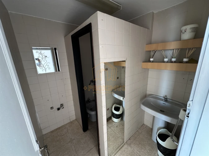 Loja para Venda em Buarcos Foto 18