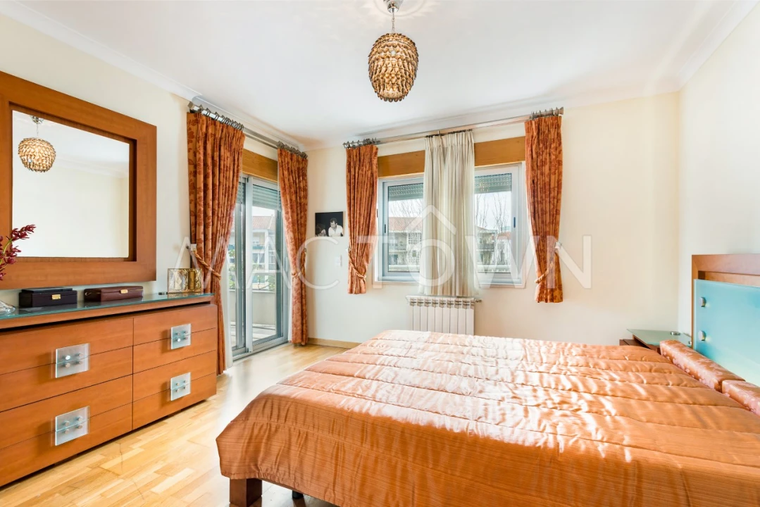 Apartamento T2 para Venda em Alvalade Foto 18