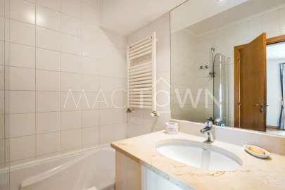 Apartamento T2 para Venda em Alvalade