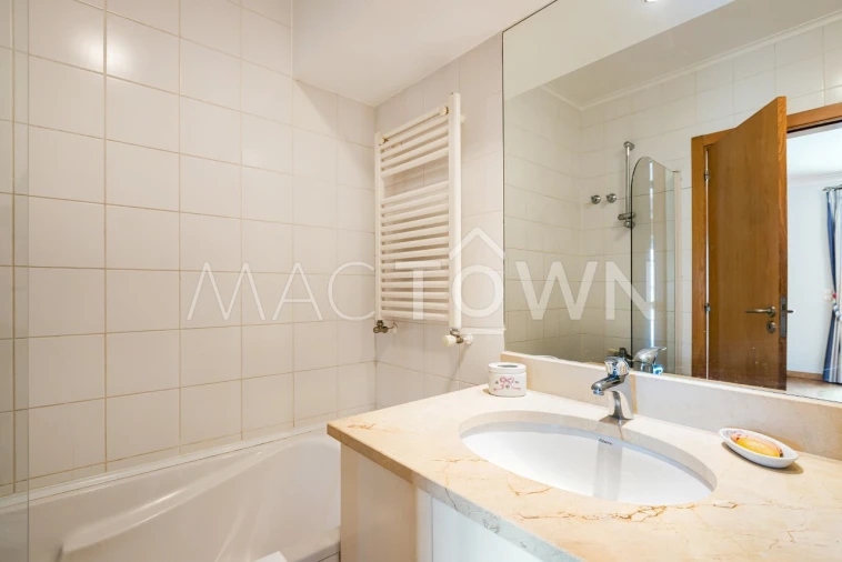 Apartamento T2 para Venda em Alvalade Foto 20