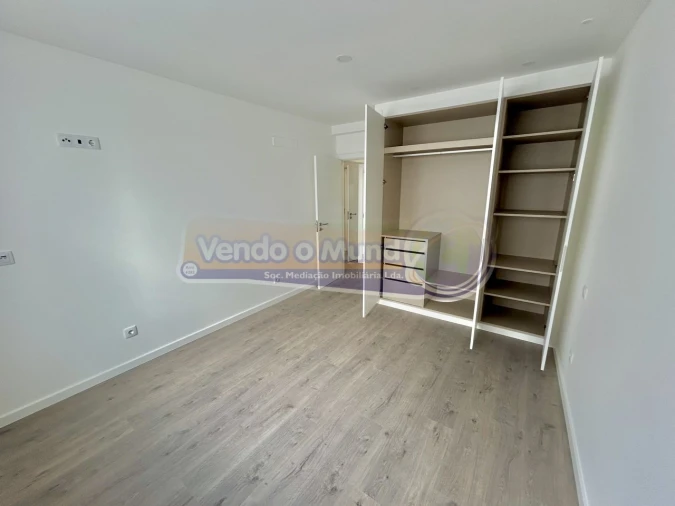 Apartamento T2 para Venda em Alhandra, São João dos Montes e Calhandriz Foto 17