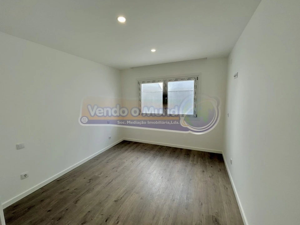 Apartamento T2 para Venda em Alhandra, São João dos Montes e Calhandriz Foto 18