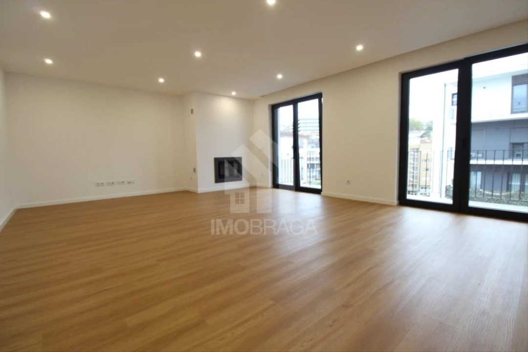 Apartamento T3 para Venda em Real, Dume e Semelhe Foto 8