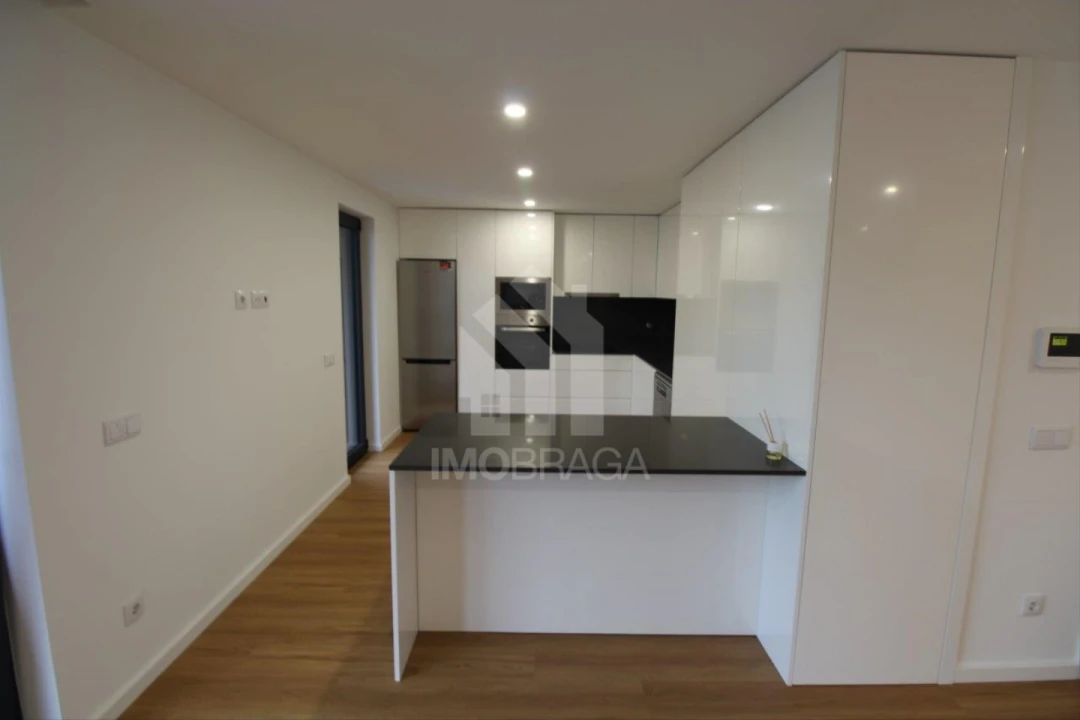 Apartamento T3 para Venda em Real, Dume e Semelhe Foto 14