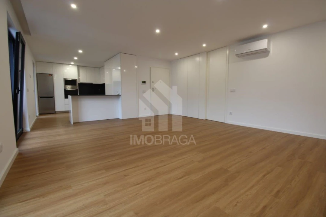 Apartamento T3 para Venda em Real, Dume e Semelhe Foto 27