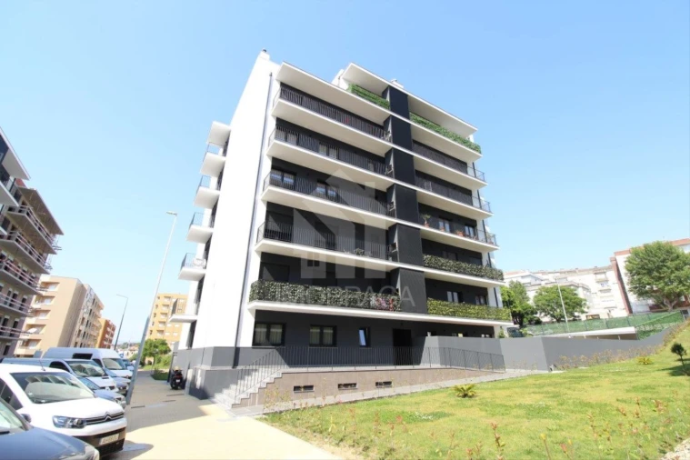 Apartamento T3 para Venda em Real, Dume e Semelhe Foto 2