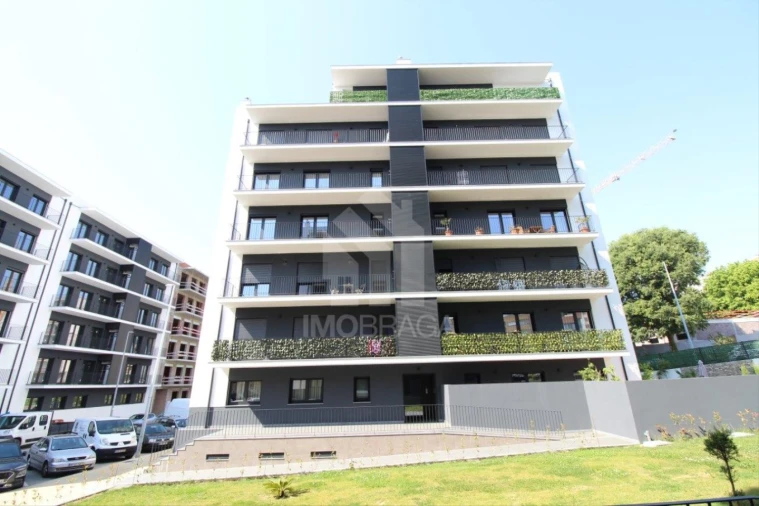 Apartamento T3 para Venda em Real, Dume e Semelhe