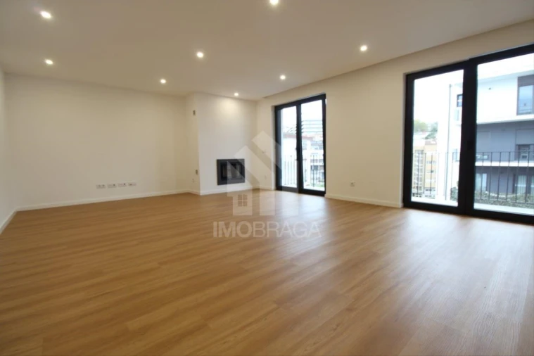 Apartamento T3 para Venda em Real, Dume e Semelhe Foto 8