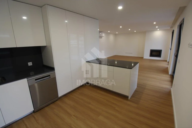 Apartamento T3 para Venda em Real, Dume e Semelhe Foto 18