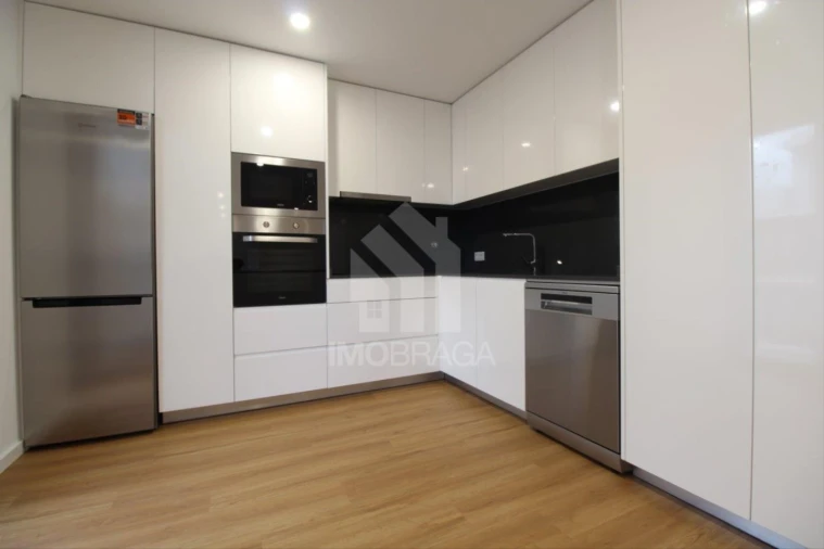 Apartamento T3 para Venda em Real, Dume e Semelhe Foto 19