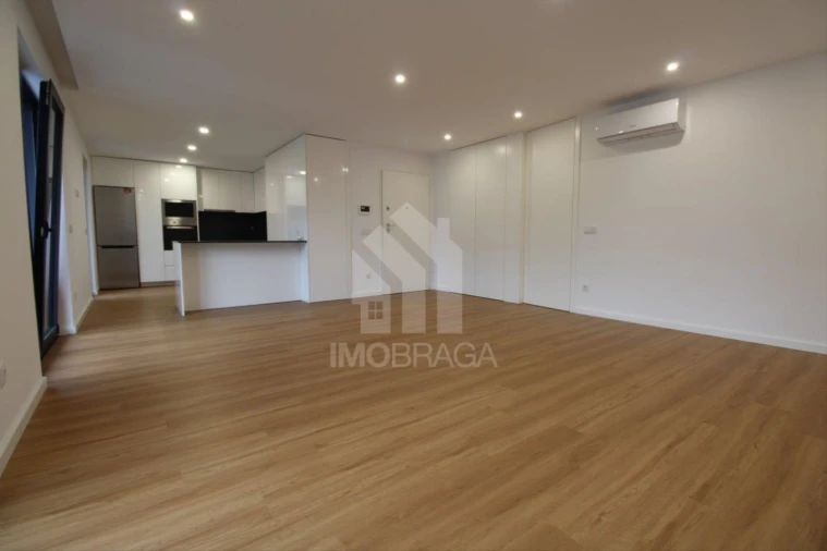 Apartamento T3 para Venda em Real, Dume e Semelhe Foto 27