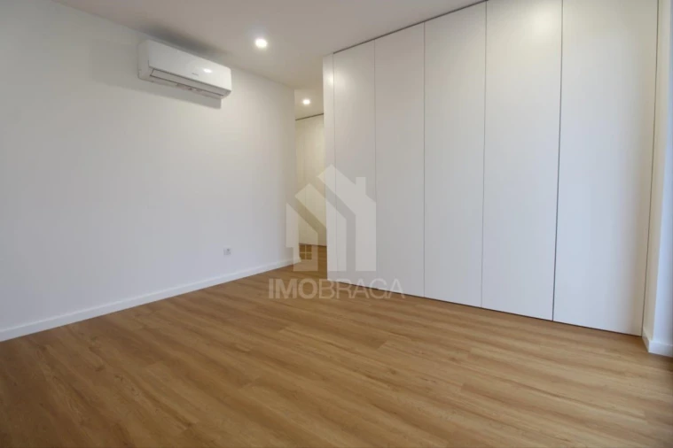Apartamento T3 para Venda em Real, Dume e Semelhe Foto 39