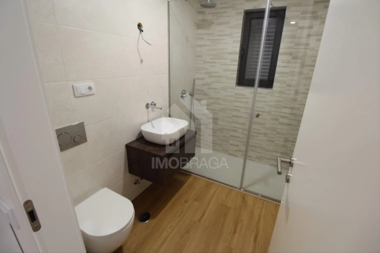 Apartamento T3 para Venda em Real, Dume e Semelhe Foto 46