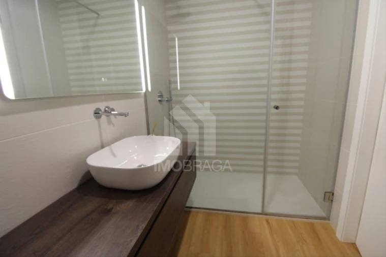 Apartamento T3 para Venda em Real, Dume e Semelhe Foto 50