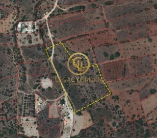 Terreno para Venda em Santa Barbara de Nexe