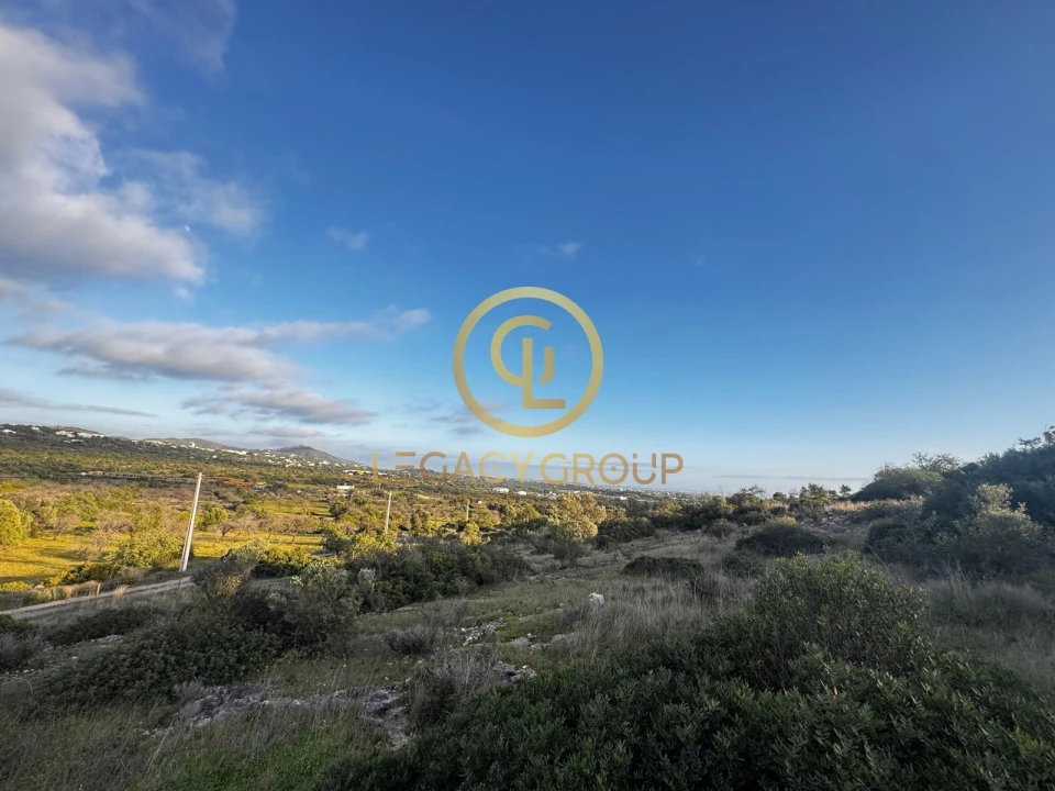 Terreno para Venda em Santa Barbara de Nexe Foto 11