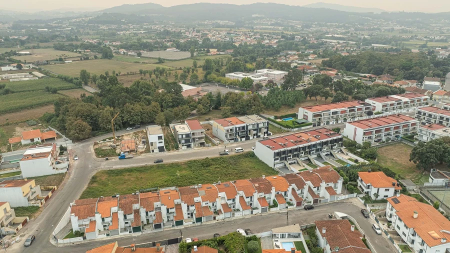 Moradia T4 para Venda em Merelim (São Paio), Panoias e Parada de Tibães Foto 9
