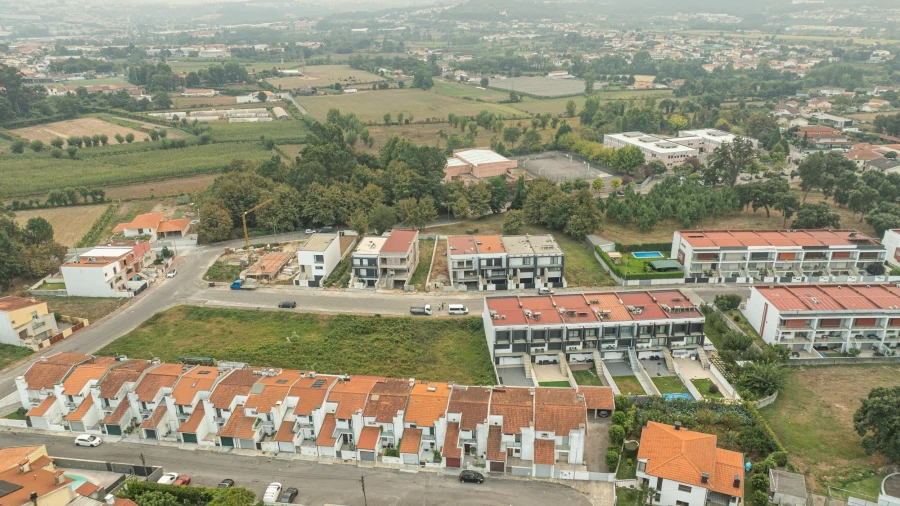 Moradia T4 para Venda em Merelim (São Paio), Panoias e Parada de Tibães Foto 10