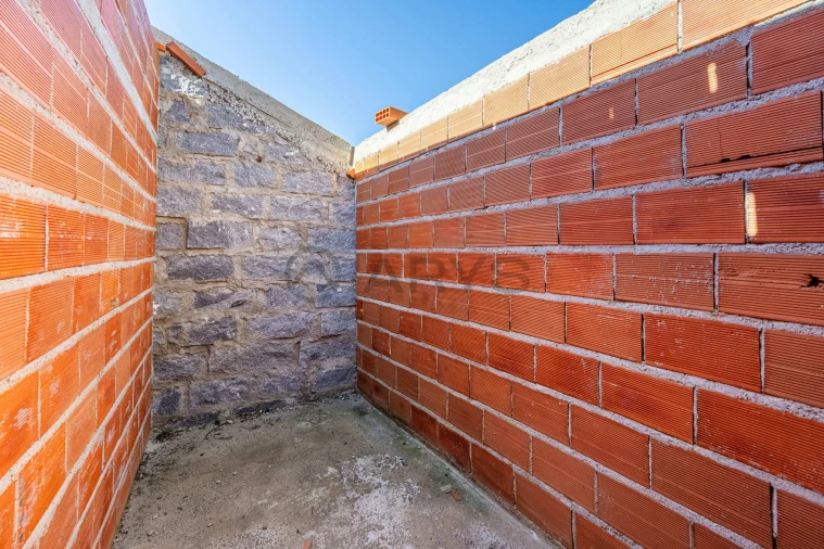 Moradia T3 para Venda em Gondoriz Foto 10