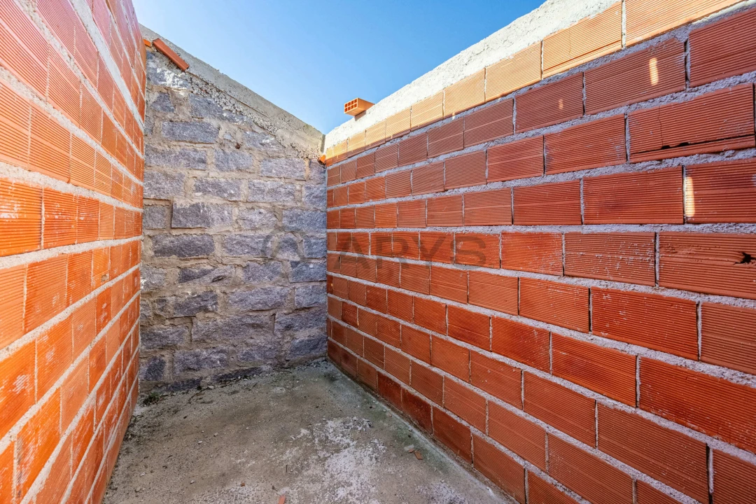 Moradia T3 para Venda em Gondoriz Foto 10