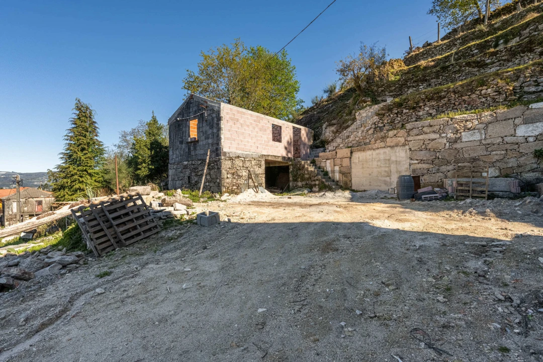 Moradia T3 para Venda em Gondoriz Foto 2