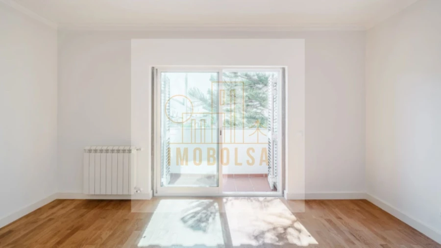 Moradia T5 para Venda em Carcavelos e Parede Foto 18