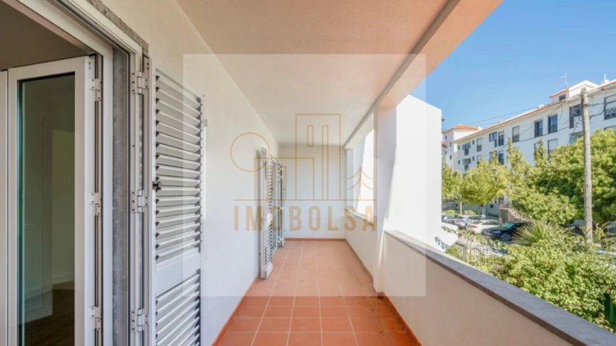 Moradia T5 para Venda em Carcavelos e Parede Foto 23