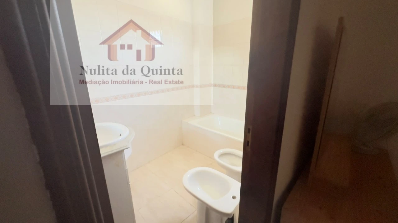 Quinta T4 para Venda em Alcantarilha e Pêra Foto 23