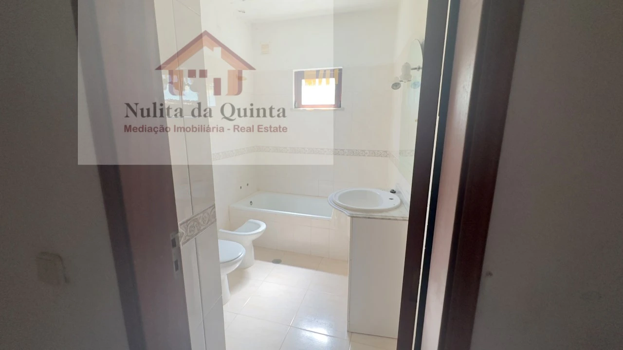 Quinta T4 para Venda em Alcantarilha e Pêra Foto 44