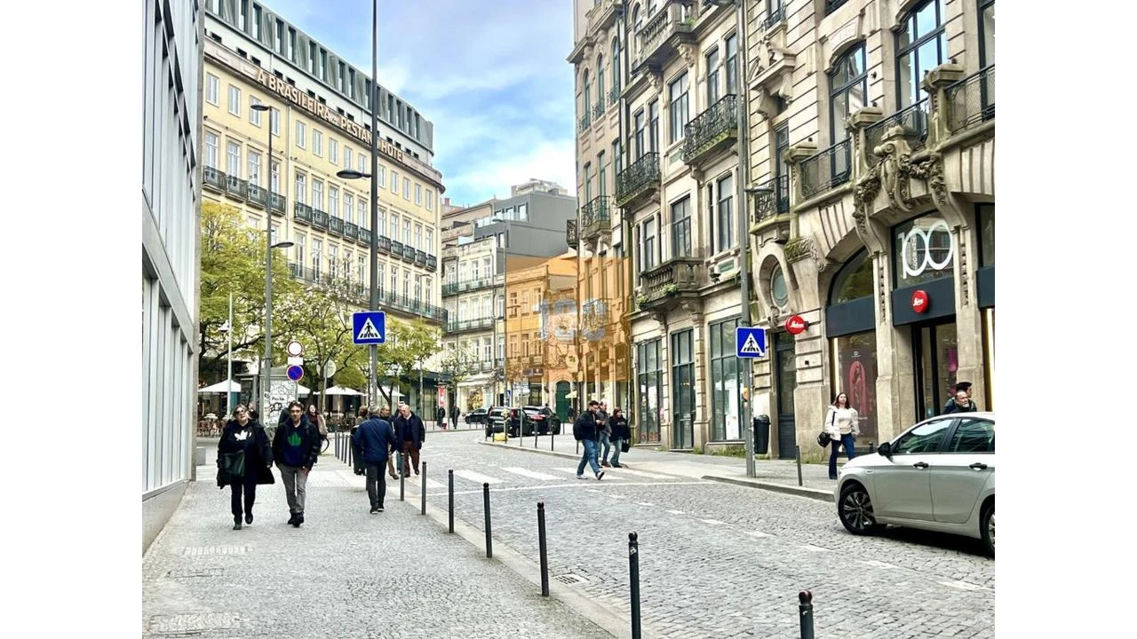 Negócio para Arrendamento em Cedofeita, Santo Ildefonso, Sé, Miragaia, São Nicolau e Vitória Foto 2