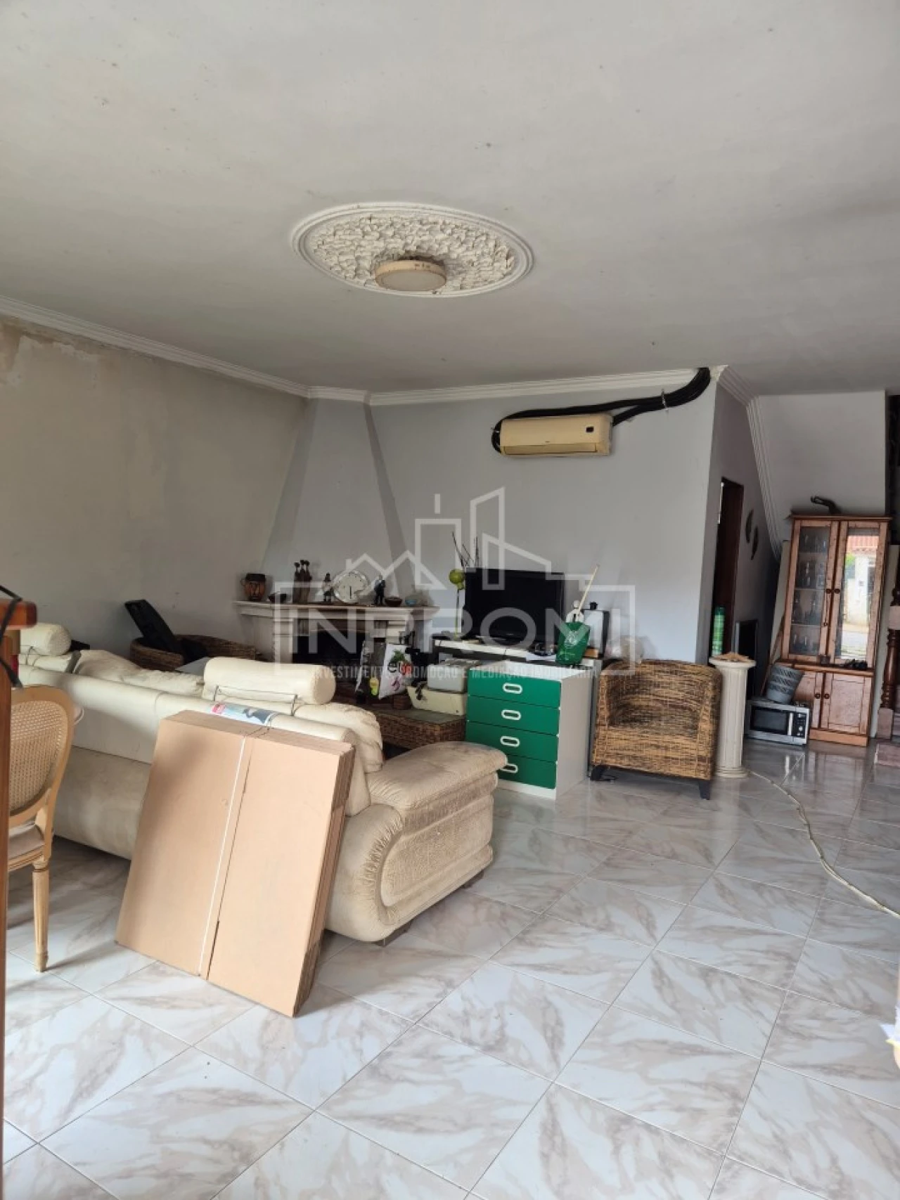 Moradia T5 para Venda em Quinta do Conde Foto 3