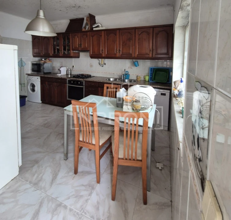 Moradia T5 para Venda em Quinta do Conde Foto 9