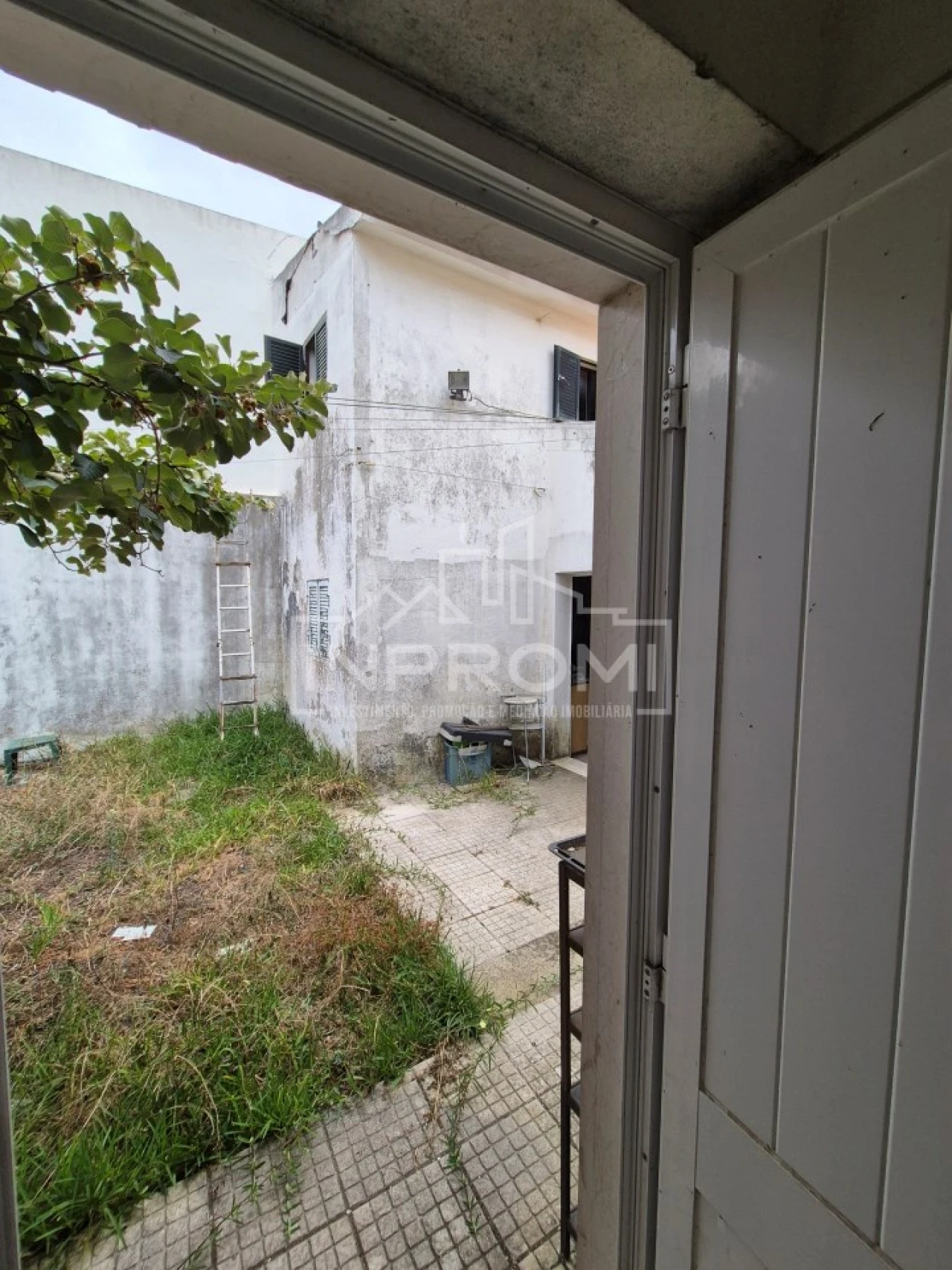 Moradia T5 para Venda em Quinta do Conde Foto 23