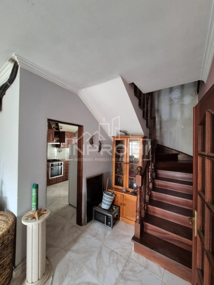 Moradia T5 para Venda em Quinta do Conde Foto 12