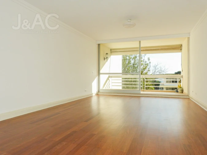 Apartamento T3 para Venda em Cascais e Estoril Foto 1